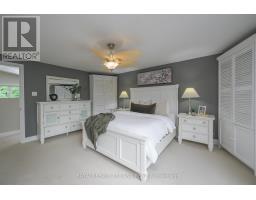12 - 1399 COMMISSIONERS ROAD W - 44