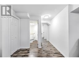 1046 CROSSCREEK CRESCENT - 33