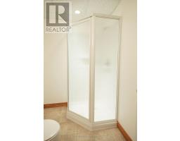 482 RIVERVIEW DRIVE - 23