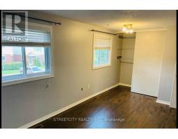 63 - 511 ADMIRAL DRIVE - 11