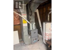 63 - 511 ADMIRAL DRIVE - 21