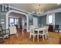 134 WELLINGTON STREET - 12