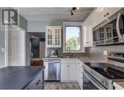 134 WELLINGTON STREET - 17