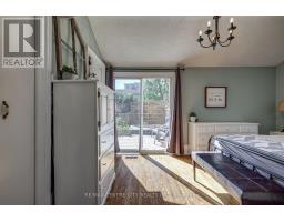 134 WELLINGTON STREET - 20