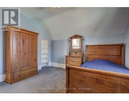 134 WELLINGTON STREET - 32