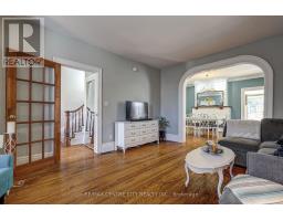 134 WELLINGTON STREET - 7