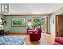 644 PERCY STREET - 25