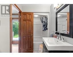 644 PERCY STREET - 27