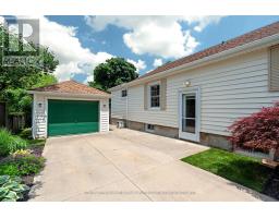 644 PERCY STREET - 39