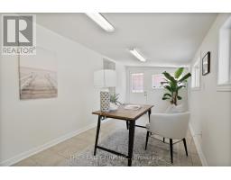 1118 TRAFALGAR STREET - 17