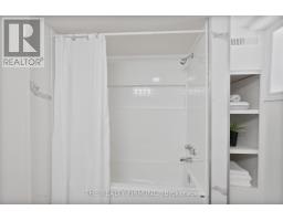 1118 TRAFALGAR STREET - 22