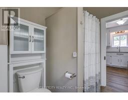 38 ST. ANDREW STREET - 14