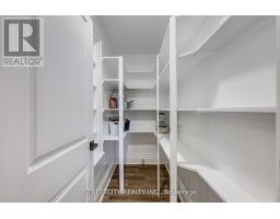 38 ST. ANDREW STREET - 19