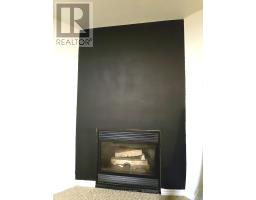 16 - 821 SOUTHDALE ROAD E - 19