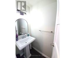 16 - 821 SOUTHDALE ROAD E - 4