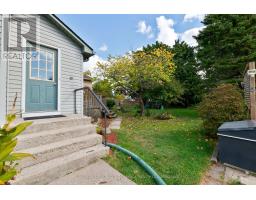 44 SHAKESPEARE STREET - 32
