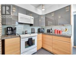 21 FOSTER AVENUE W - 13