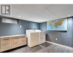 21 FOSTER AVENUE W - 27