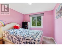 69 YVONNE CRESCENT - 17
