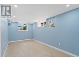 69 YVONNE CRESCENT - 23