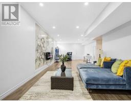 207 UNION AVENUE - 38