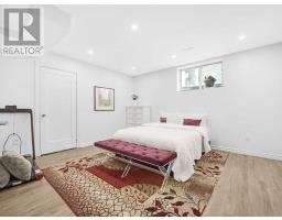 207 UNION AVENUE - 40