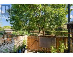 19 - 45 GATEWOOD PLACE - 28