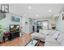 19 - 45 GATEWOOD PLACE - 6