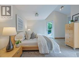 818 TALBOT STREET - 20