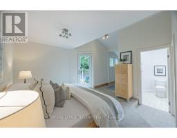 818 TALBOT STREET - 21