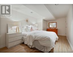 86 MCLEOD CRESCENT - 22