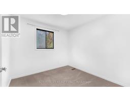 151 WALMER GARDENS - 17