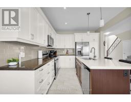 521 SOPHIA CRESCENT - 13