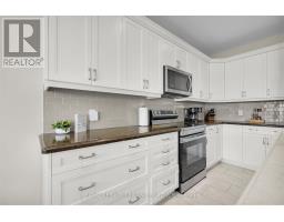 521 SOPHIA CRESCENT - 14