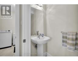 521 SOPHIA CRESCENT - 35
