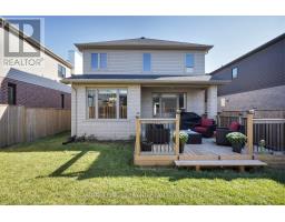 521 SOPHIA CRESCENT - 43