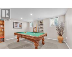 916 CRESTHAVEN CRESCENT - 23