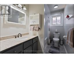 486 FERNDALE AVENUE - 10