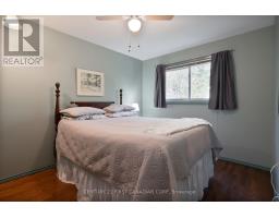486 FERNDALE AVENUE - 16