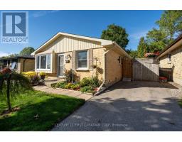 486 FERNDALE AVENUE - 3