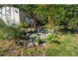 486 FERNDALE AVENUE - 35