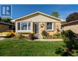 486 FERNDALE AVENUE - 4