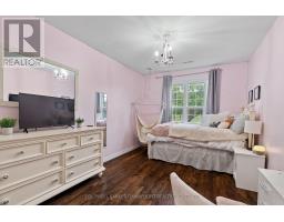 399 PRYDE BOULEVARD - 33