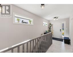 30 HARLEQUIN COURT - 10