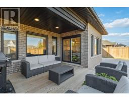 30 HARLEQUIN COURT - 48