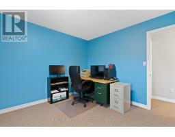 104 WESTLAKE DRIVE - 32