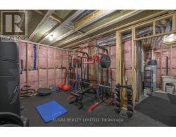 107 OPTIMIST DRIVE - 47