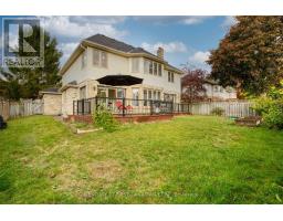 27 LAVENDER WAY - 42