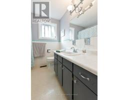 59 CONFEDERATION DRIVE - 18