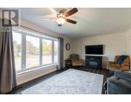 59 CONFEDERATION DRIVE - 8